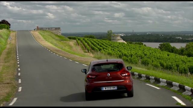 2016 New Renault CLIO Sedan - Driving Video Trailer | AutoMotoTV смотреть онлайн