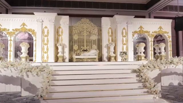 Victorian wedding theme by Ahlam Events UAE at Hilton Al Habtoor City Dubai смотреть онлайн