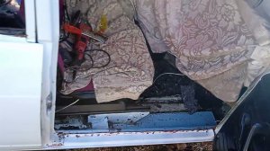 Замена порогов на Ваз 2104. Результат проясняется. Клепки зашли.