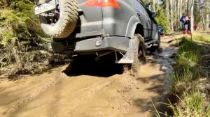 Новые испытания Нивы ТРЕВЕЛ и ДРУЗЕЙ на бездорожье | Scarlett Off-road 4x4