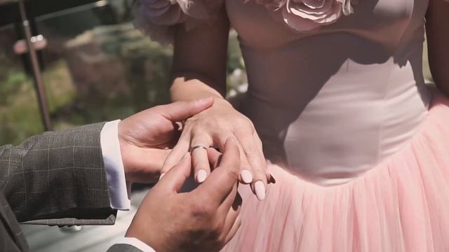 Свадебная церемония в горах. Роза Хутор смотреть онлайн