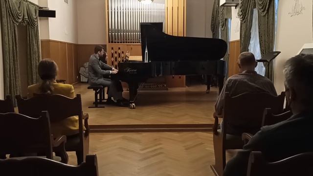 И. Стравинский - "Весна священная" (I часть - "Поцелуй земли") смотреть онлайн