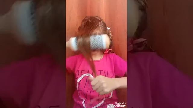 привет !в этом видео я вам расскажу,как сделать свои волосы прямыми и ухоженными /ОЛЕСЯ И МАКСИМ смотреть онлайн