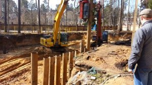 Работа вибропогружателя "MOVAX"