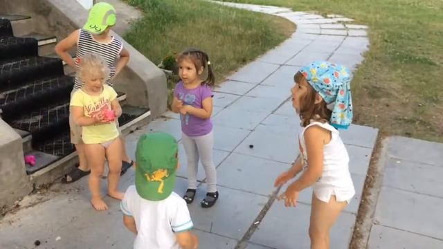 Три подружки отдыхают на базе) смотреть онлайн