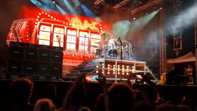 SCORPIONS LIVE MIKKEY DEE SOLO 2022 смотреть онлайн