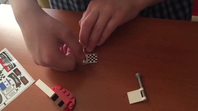 LEGO-AUDI R8 (Speed Champions) смотреть онлайн