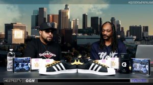 Снуп Дог берет интервью у Ice Cub'a покуривая косяк. GGN на русском