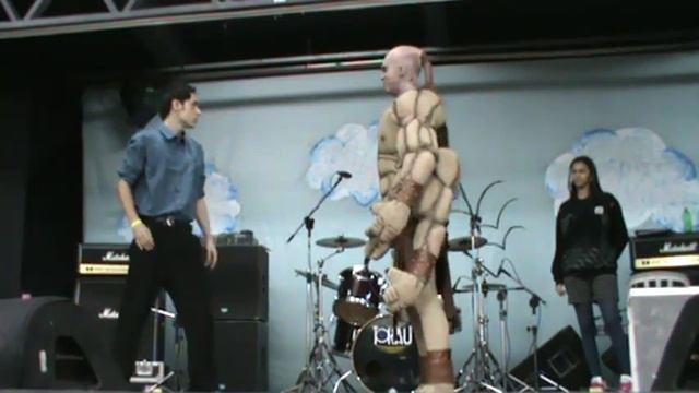 Mortal Kombat Cosplay - Johnny Cage vs Goro - AnimeParty 2011 смотреть онлайн