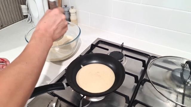 Bananas Pancakes. Простой рецепт приготовления банановых панкейков. Фитнес рецепт.