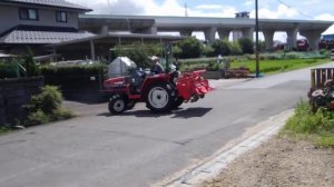 Японский дизельный мини трактор MITSUBISHI MT246