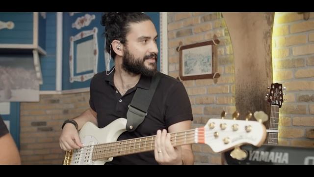 Ezgi Eyuboglu - Sevdaluk Zor Zanaat (Akustik) смотреть онлайн