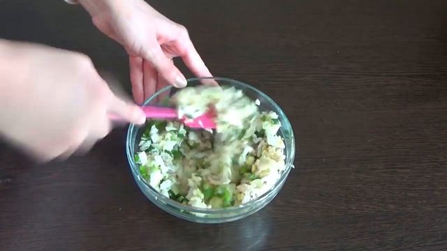 Заливной пирог с рыбой. Рецепт вкусного теста на кефире. Рыбный пирог #пирогсрыбой #заливнойпирог смотреть онлайн