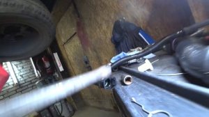 LC120 2007г.в. 78000км. Замена горловины бензобака.