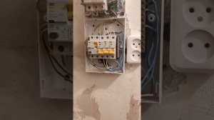 Вывод кабеля для стиральной машины и духового шкафа в квартире.