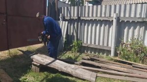 Бензопила Huter на масле Автол (м8 в) в работе