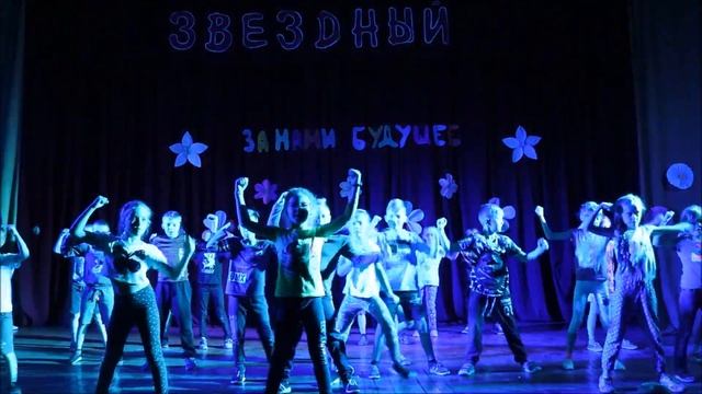 "Надо подкачаться" 5 отряд (Пансионат "Звёздный", 3 смена 2019) смотреть онлайн