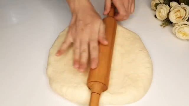 МУКА + МАНКА И МОЛОКО! Я НЕ УСТАЮ ИХ ГОТОВИТЬ. ТАКОЕ ПРИГОТОВЛЕНИЕ ЛЕПЕШКИ ВЫ ТОЧНО НЕ ВИДЕЛИ. смотреть онлайн