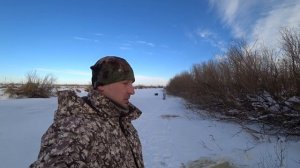 Как ловить на хапугу - хлопушку? Правильная тактика ловли на хапугу. Поиск рыбы зимой. Рыбалка 2021