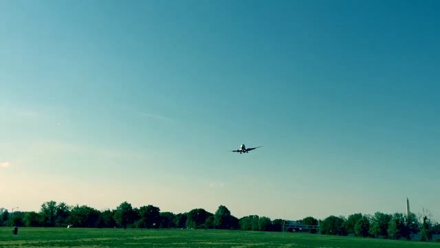 Ronald Reagan airport park смотреть онлайн