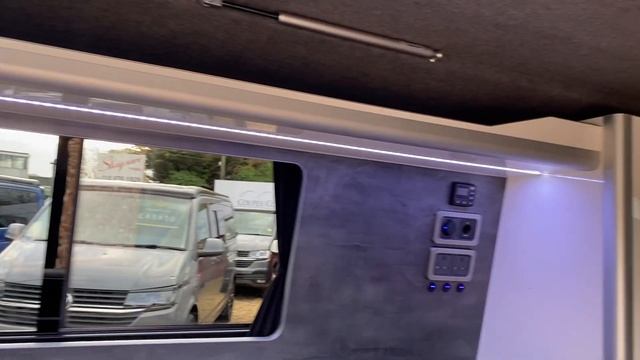 VOLKSWAGEN T6 SWB 4 BERTH CAMPERVAN Walk around смотреть онлайн