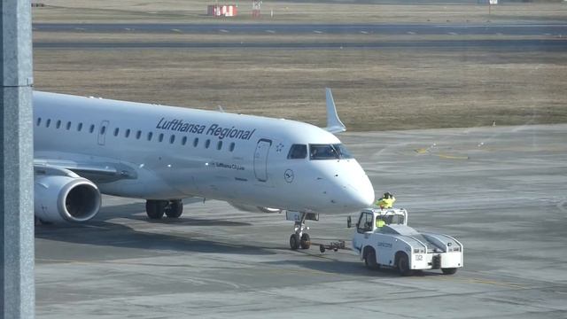Poznań Airport 2020 смотреть онлайн