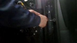 VOLVO XC 90 вольво хс-90 как разобрать дверь двери снять обшивку двери volvo xc-90  2018 года