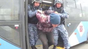 Ветеран ОМОН посвятил песню 70-летию вневедомственной охраны Росгвардии