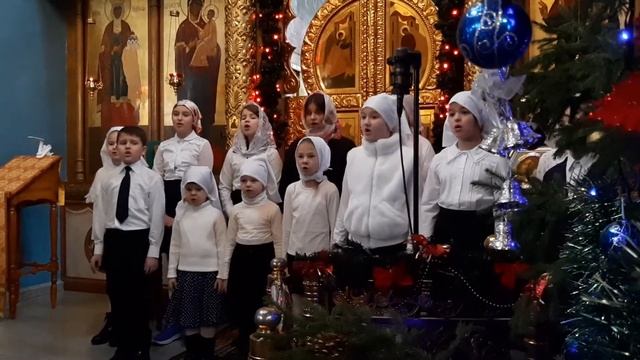 Детский хор "Камертон" Рождественские колядки" Руководитель Летунова Ю.Ю. смотреть онлайн