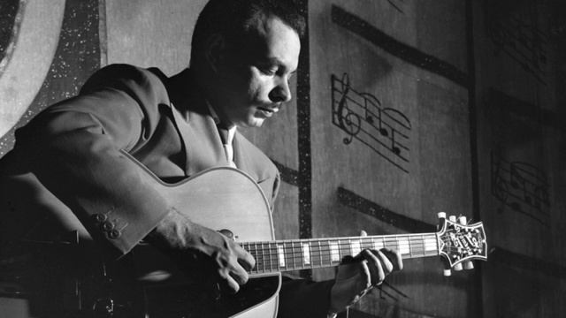 Lament (In Tremolo Form) by Laurindo Almeida - Ric Ickard, guitar смотреть онлайн