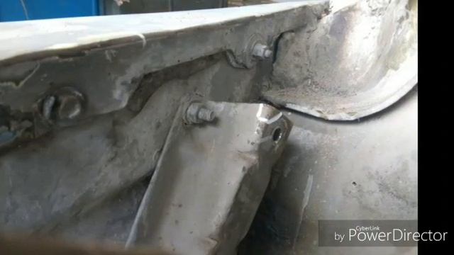 Петли от багажника Опель омега B на капот газ 21 смотреть онлайн