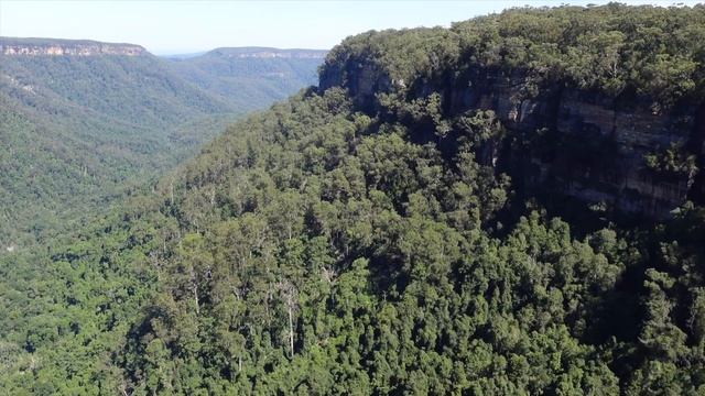 Австралийский водопад/путешествия на машине по Австралии смотреть онлайн
