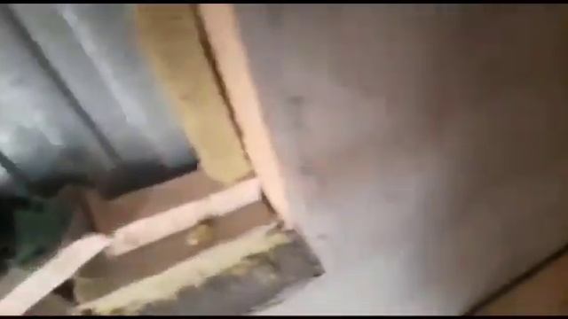 Как обшить полы 1 часть // как сделать тёплые полы в курятники//строю курятник//Моё Хозяйство!! смотреть онлайн