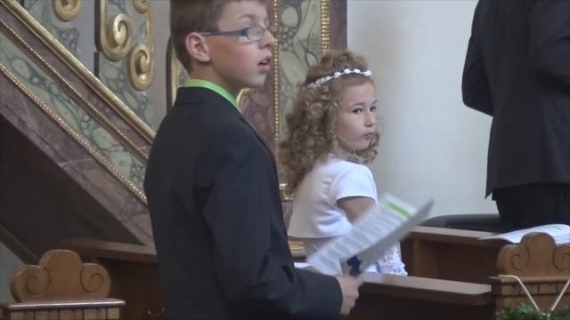 Первое причастие дочери в католической церкви. Heilige Kommunion Oberkirchen 2017 смотреть онлайн