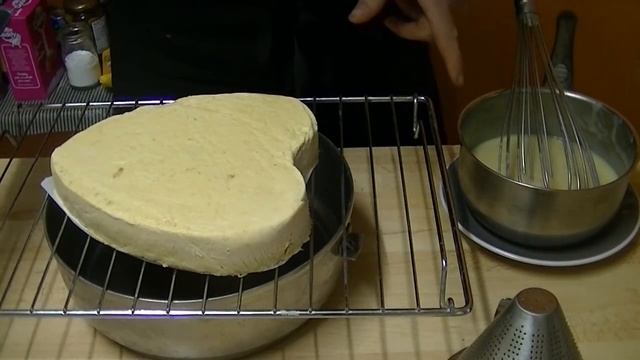 Comment faire un glaçage au chocolat blanc? technique de pâtisserie смотреть онлайн