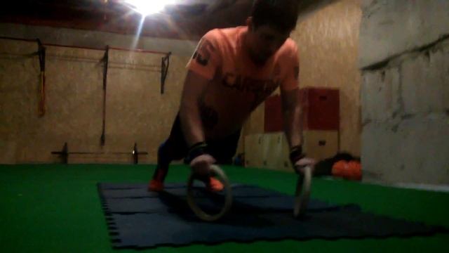 Отжимания на кольцах смотреть онлайн