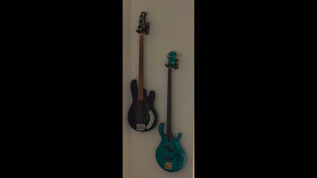 Fretless Rundown смотреть онлайн