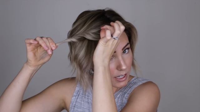 10 EASY WAYS TO DRESS UP SHORT HAIR смотреть онлайн