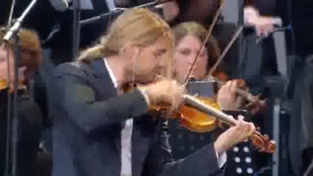 Шикарная игра на скрипке смотреть онлайн