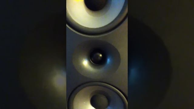 Infinity Speakers - Overture 3 With 4 Subwoofers. Deep Bass!!