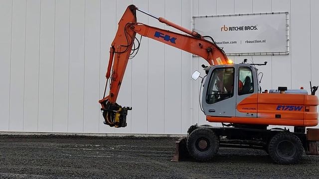 2003 Fiat-Kobelco E175W Mobile Excavator | Moerdijk, NLD 20 - 23 October 2021 смотреть онлайн