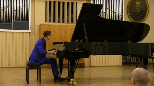 Chopin Polonaise 4 c minor Rondo op.1 Шопен Полонез до мінор, Рондо до мінор виконує Юрій Зубай смотреть онлайн