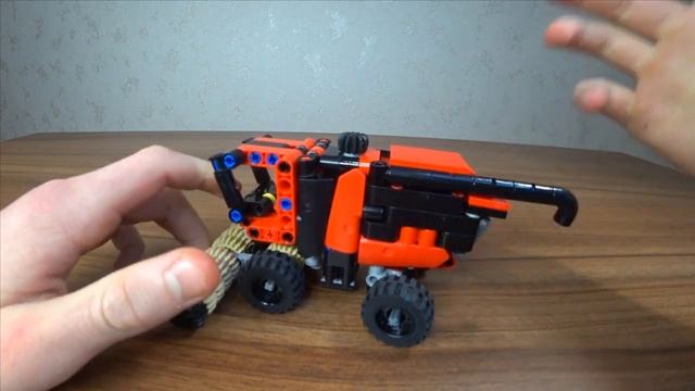 САМОДЕЛЬНЫЙ КОМБАЙН ИЗ ЛЕГО ТЕХНИК !! смотреть онлайн