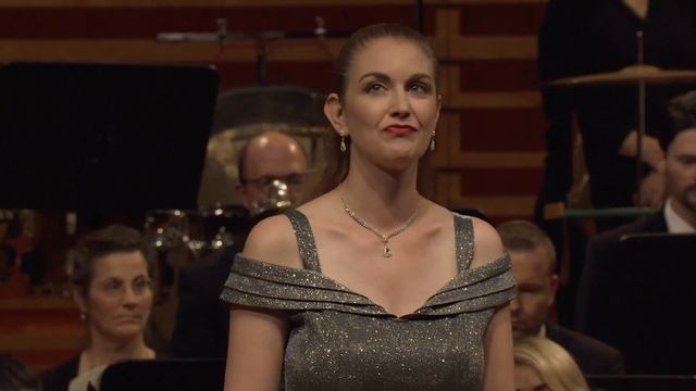 A. Dvorak: "Mondlied" aus der Oper Rusalka - Julia Schiwowa live смотреть онлайн
