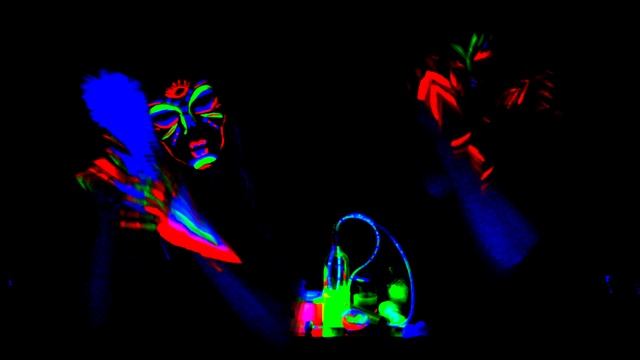 ASMR Alien Abduction Visual trippy UV P2 ? [ASMR Roleplay - Tippy Tappy/Ruby True Collab] смотреть онлайн