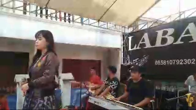 Labas Musik смотреть онлайн