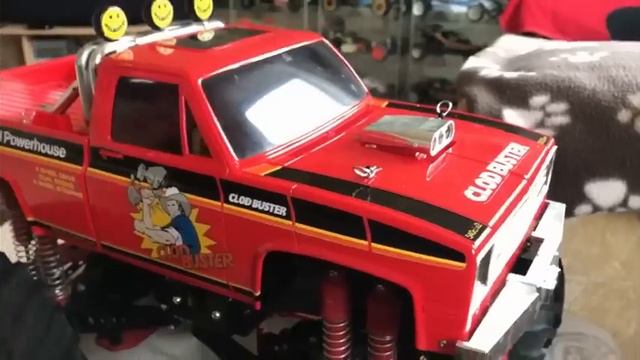 Tamiya ClodBuster RC Truck (58065)... смотреть онлайн