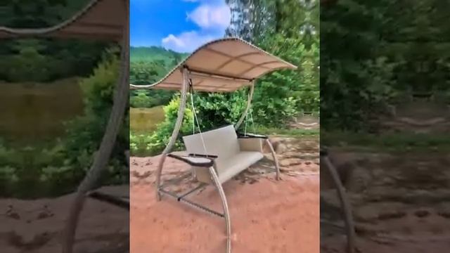 Swing Chair смотреть онлайн