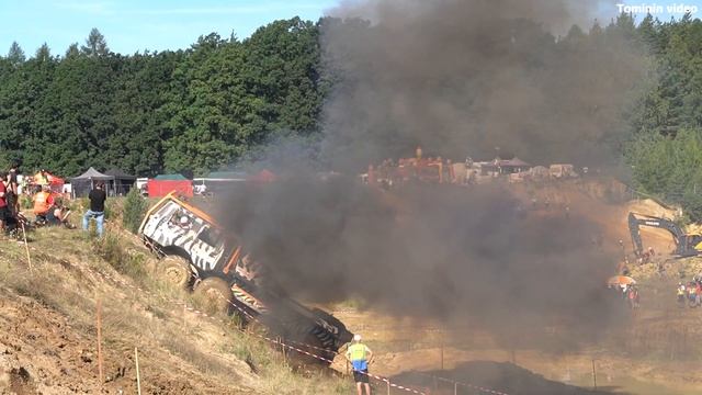 Czech Truck Trial - Kunštát 2023 | Part 2: Truck 8x8 смотреть онлайн
