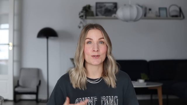How to edit your style & declutter your wardrobe *like a pro* | Decluttering series part 1 смотреть онлайн